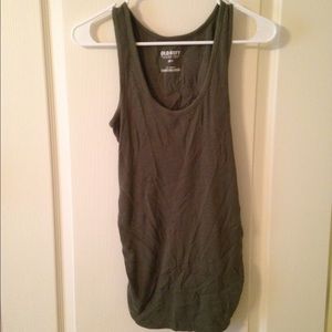 Old Navy maternity tank Olive green Like new Small